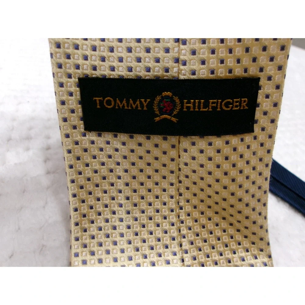 Tommy Hilfiger tommy hilfiger